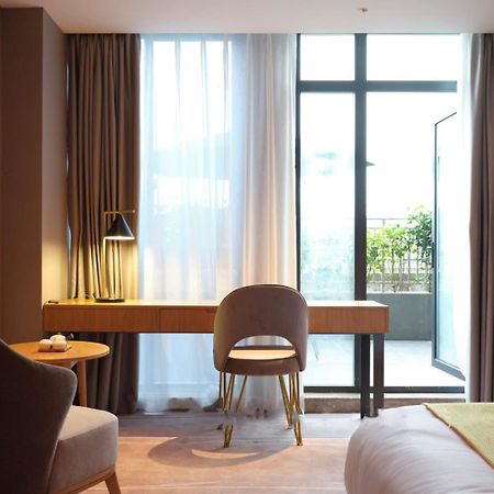 Baian Art Hotel לוג'ו מראה חיצוני תמונה